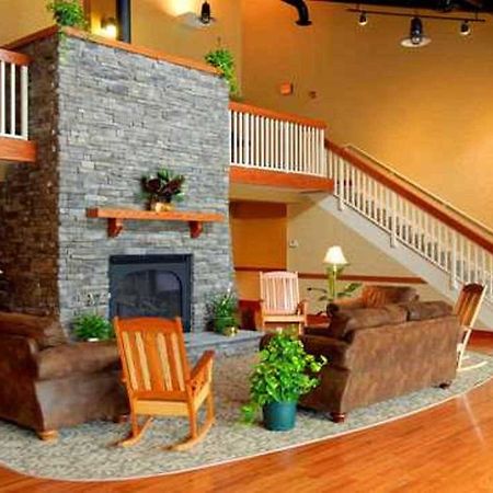 Chief Logan Lodge Hotel & Conference 외부 사진